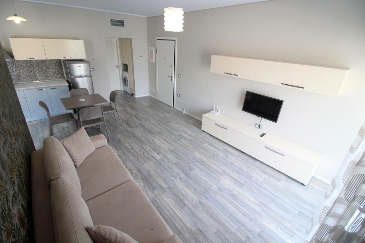 Residence Saranda International Exteriör bild