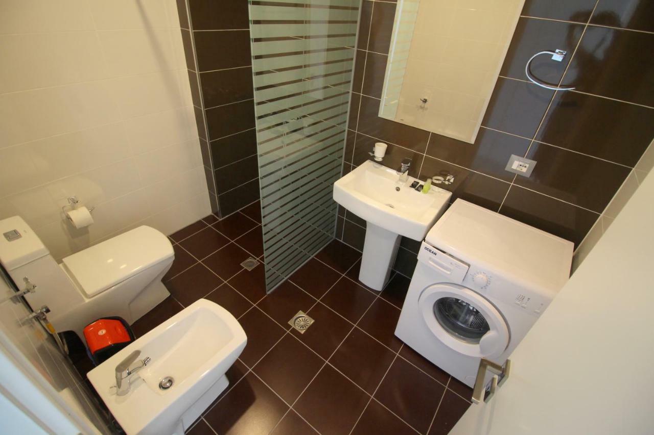 Residence Saranda International Exteriör bild